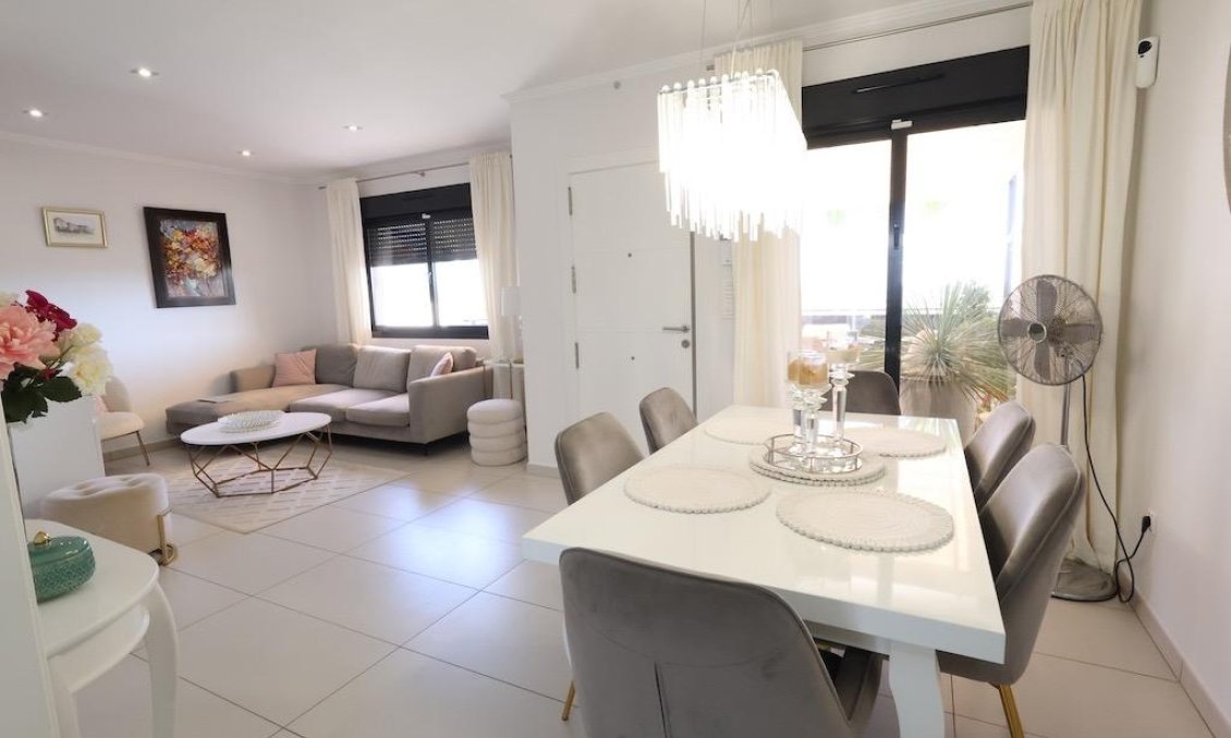 Wiederverkauf - Duplex -
Orihuela Costa - Costa Blanca