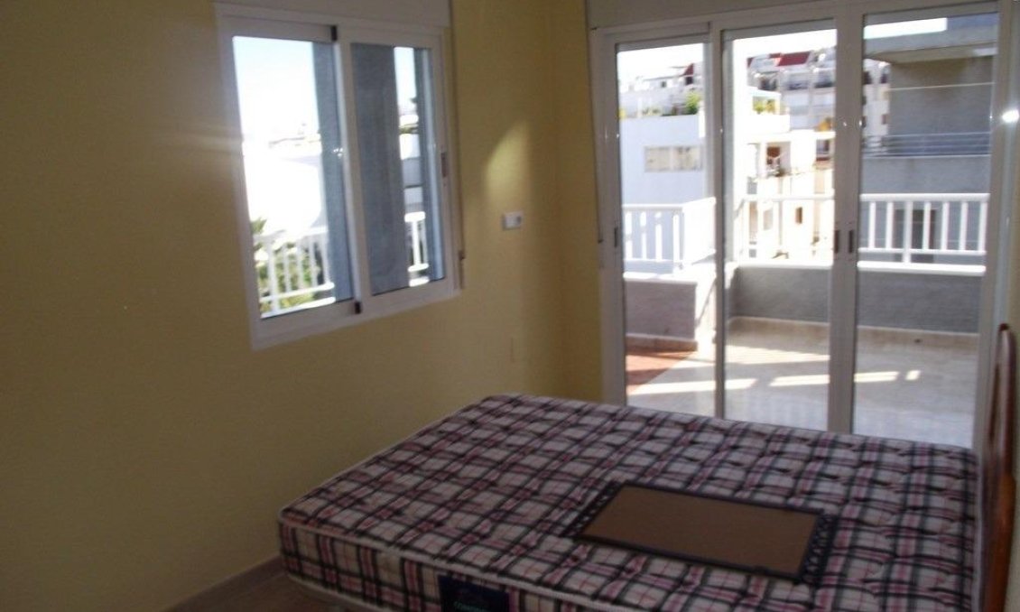 Revente - Appartement -
Torrevieja - Estacion De Autobuses