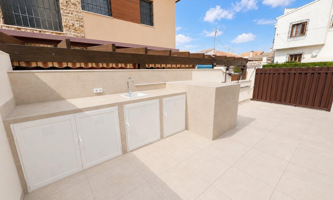 Resale - Villa -
Santiago de la Ribera - Costa Calida