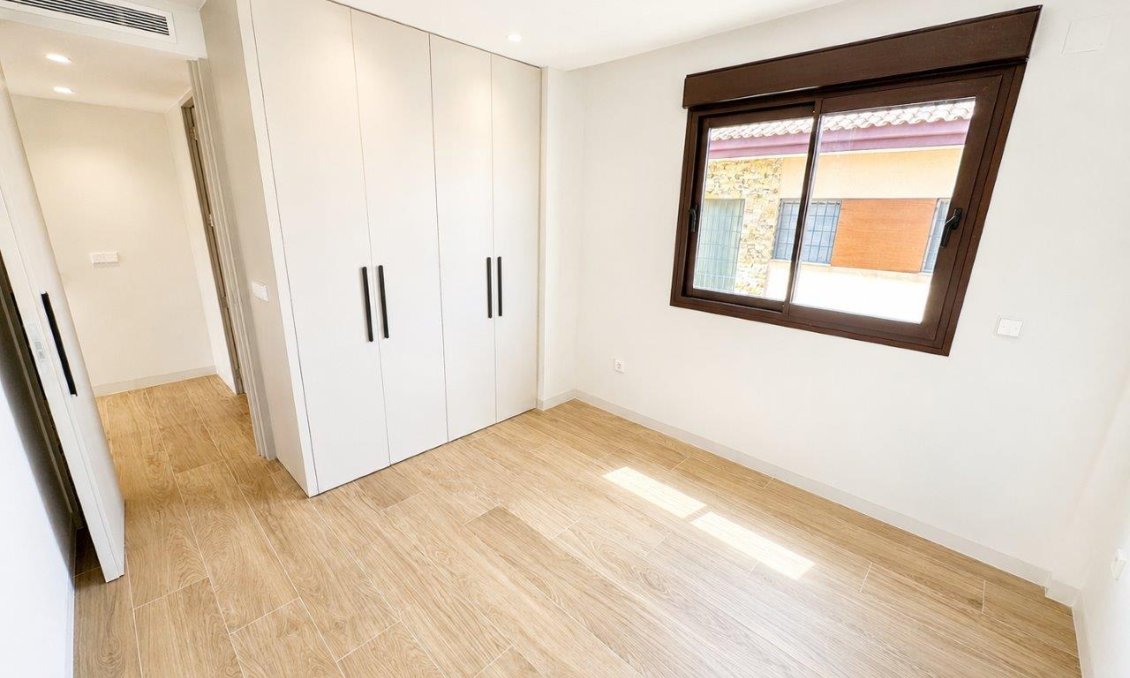 Resale - Villa -
Santiago de la Ribera - Costa Calida