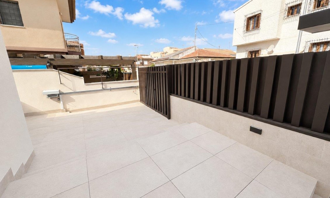 Resale - Villa -
Santiago de la Ribera - Costa Calida