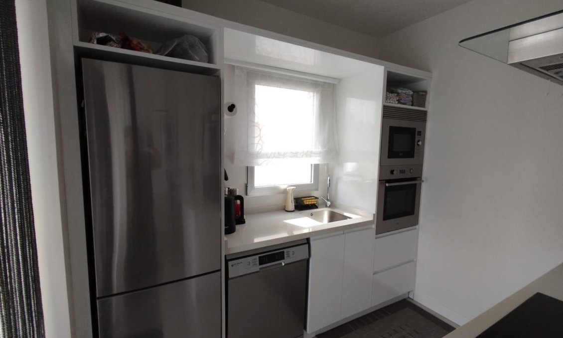 Resale - Apartment -
Orihuela Costa - Los Dolses