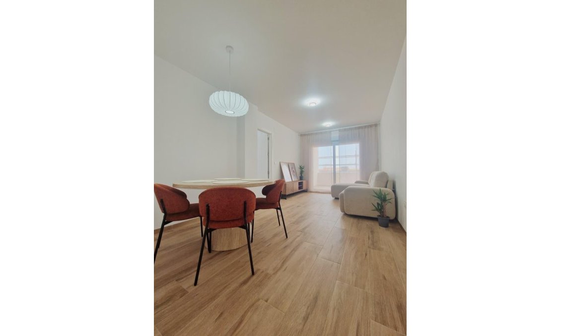 Használt Ingatlanok - Apartman -
San Fulgencio - Centrum