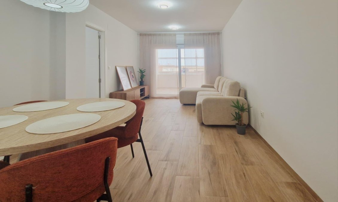 Használt Ingatlanok - Apartman -
San Fulgencio - Centrum