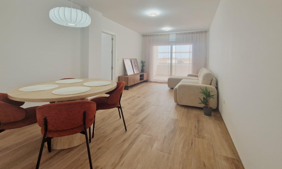 Használt Ingatlanok - Apartman -
San Fulgencio - Centrum