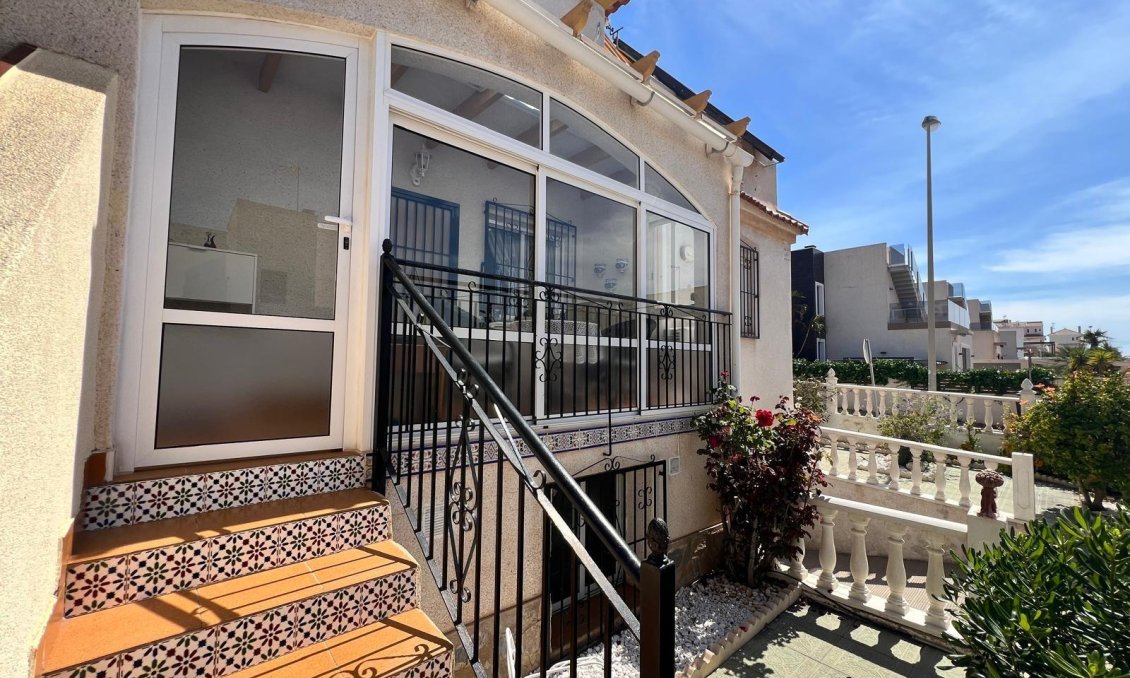 Resale - Townhouse -
Torrevieja - Torre La Mata