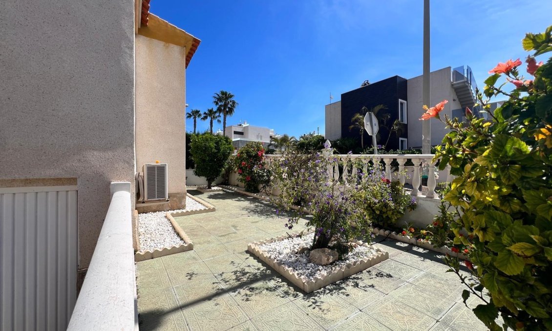 Resale - Townhouse -
Torrevieja - Torre La Mata