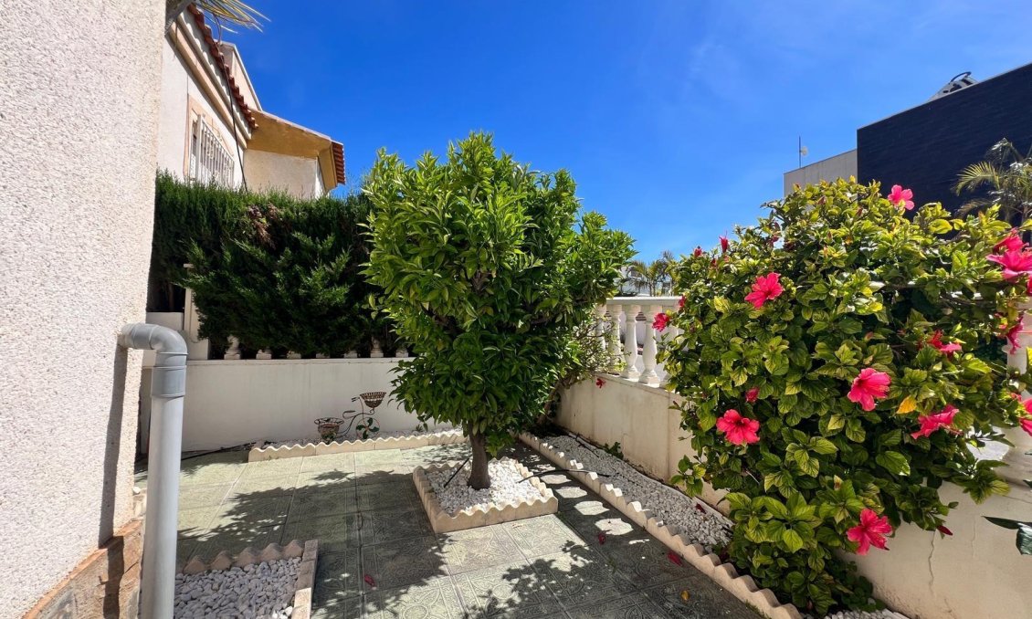 Resale - Townhouse -
Torrevieja - Torre La Mata