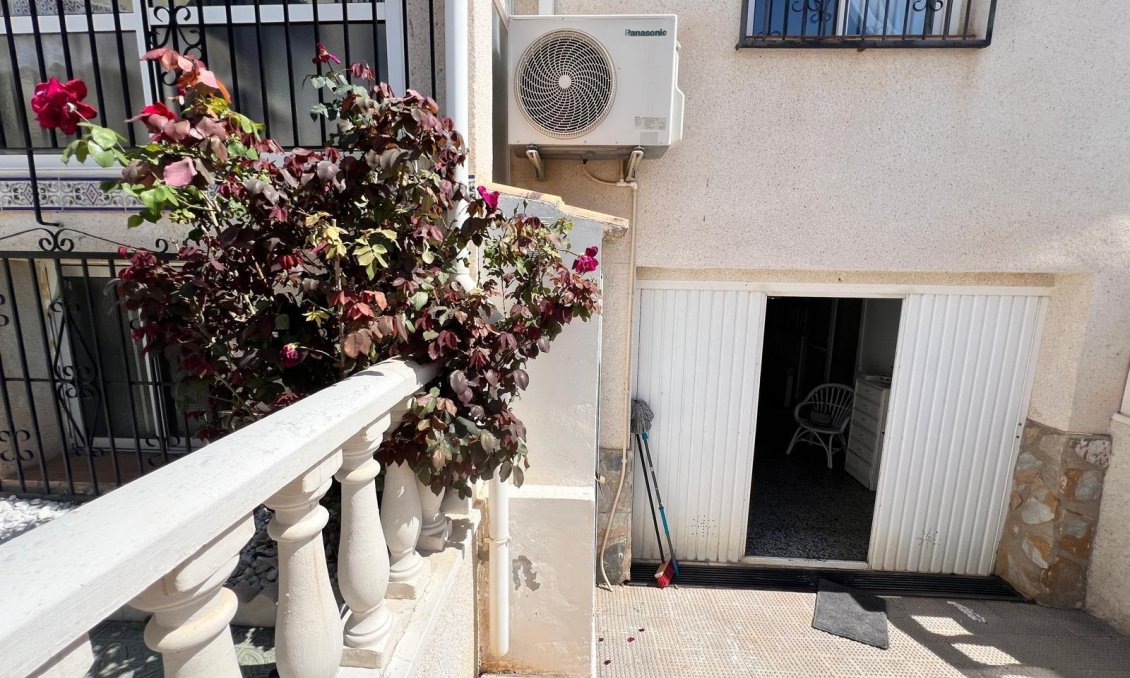 Resale - Townhouse -
Torrevieja - Torre La Mata