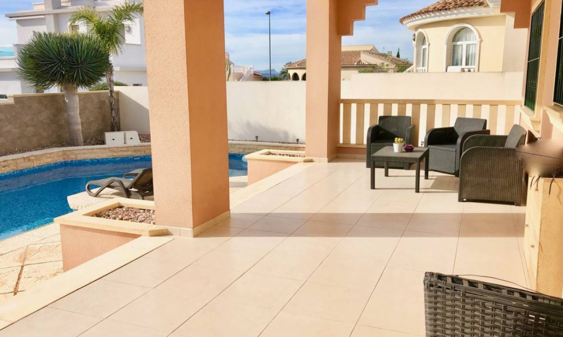 Használt Ingatlanok - Villa -
Ciudad Quesada - Costa Blanca