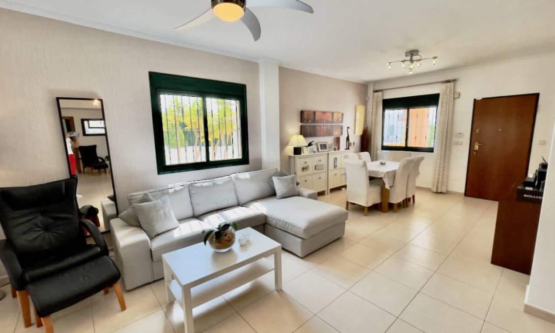 Használt Ingatlanok - Villa -
Ciudad Quesada - Costa Blanca