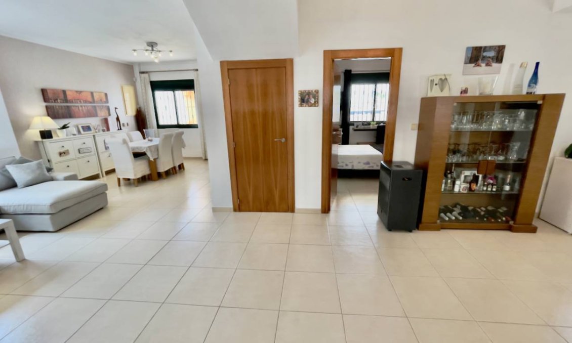 Használt Ingatlanok - Villa -
Ciudad Quesada - Costa Blanca