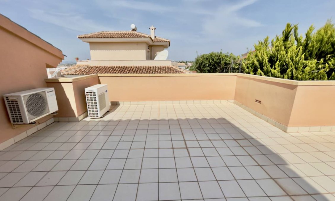 Használt Ingatlanok - Villa -
Ciudad Quesada - Costa Blanca
