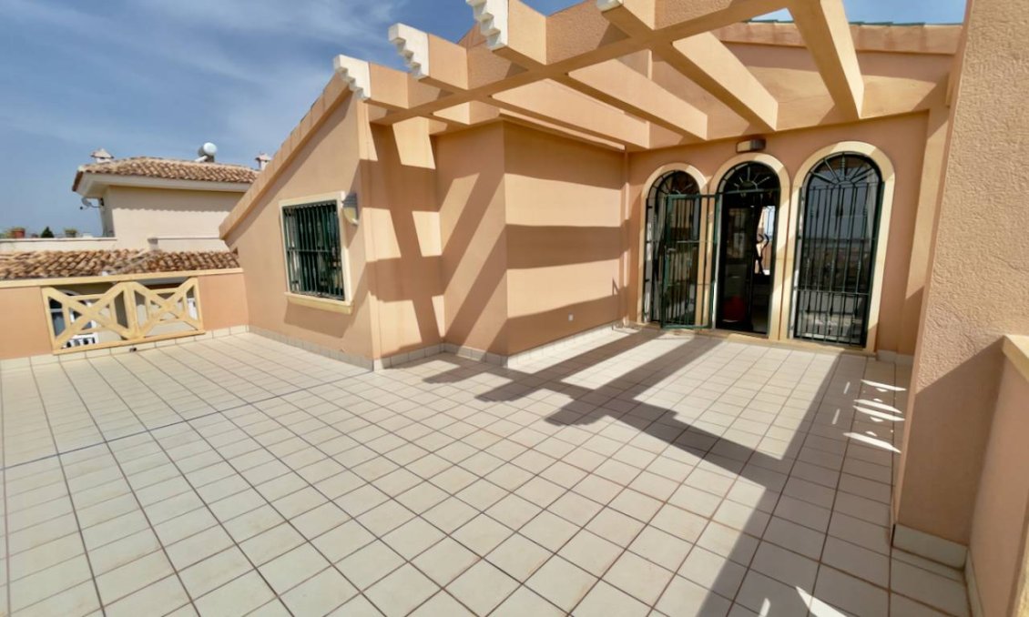 Használt Ingatlanok - Villa -
Ciudad Quesada - Costa Blanca