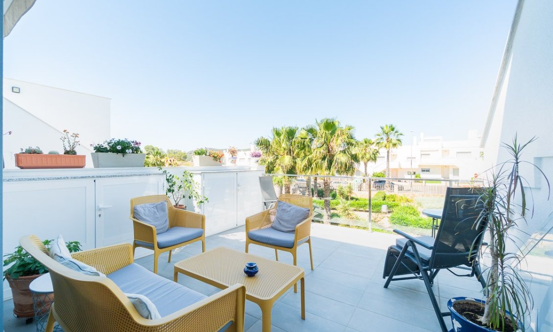 Segunda mano - Bungalow -
Vistabella Golf Entre Naranjos - Inland