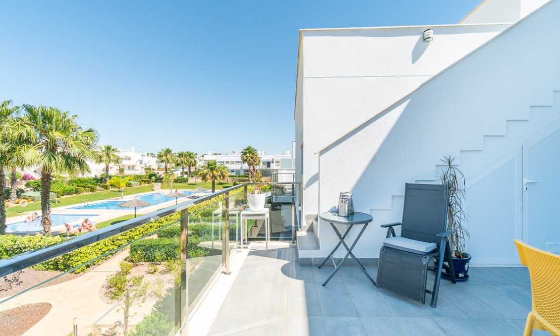Segunda mano - Bungalow -
Vistabella Golf Entre Naranjos - Inland