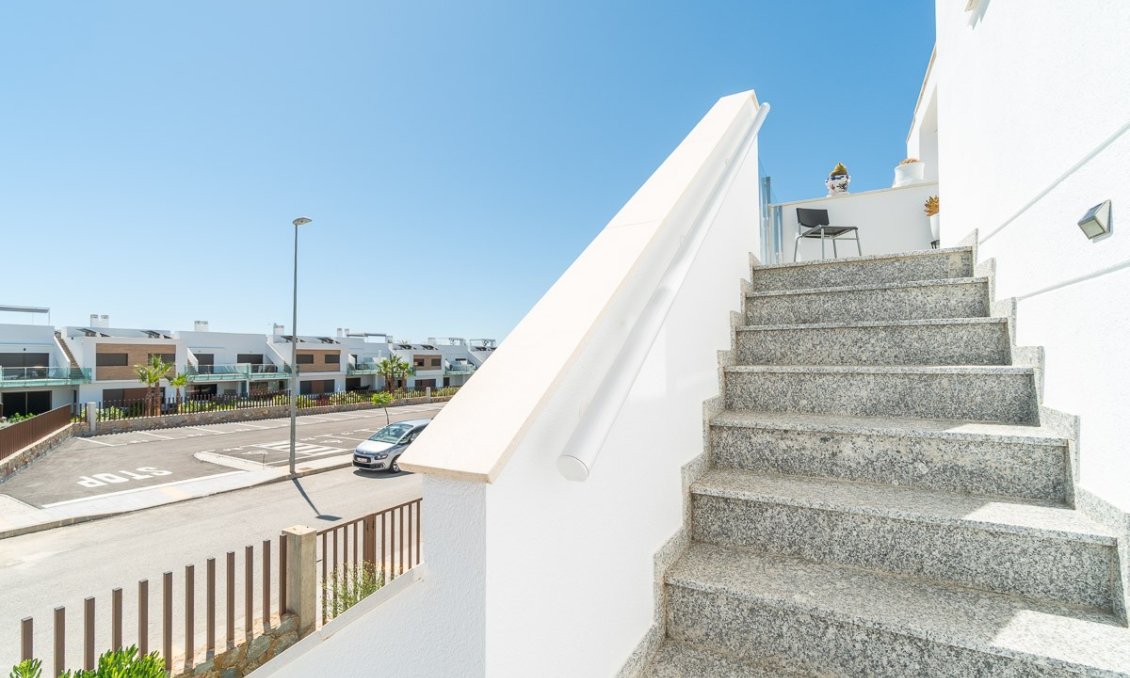 Segunda mano - Bungalow -
Vistabella Golf Entre Naranjos - Inland
