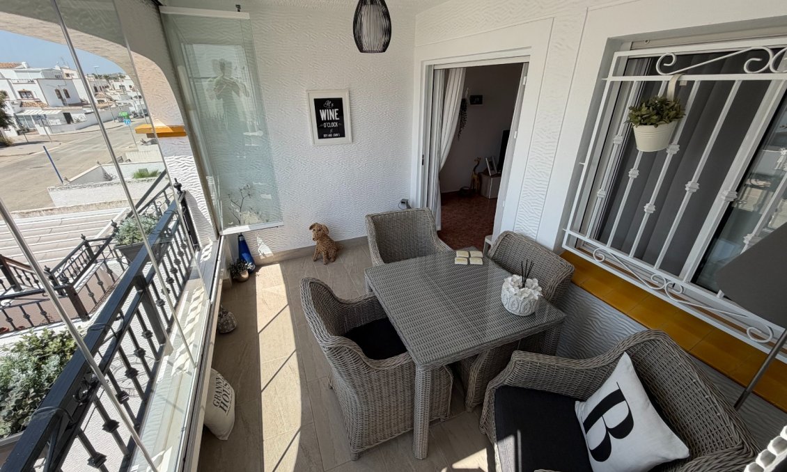 Segunda mano - Apartamento -
Orihuela - Inland