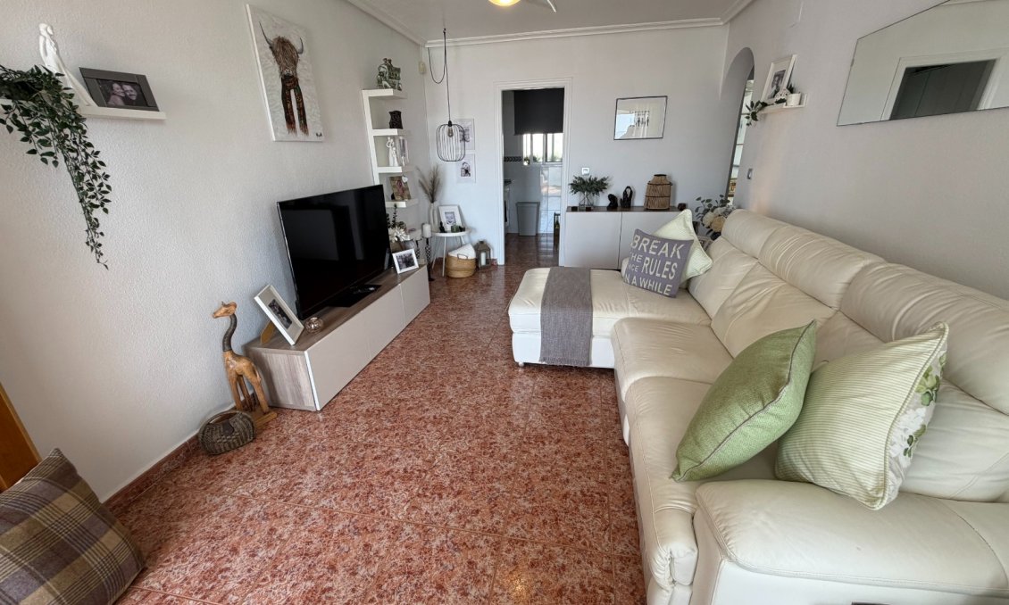 Segunda mano - Apartamento -
Orihuela - Inland