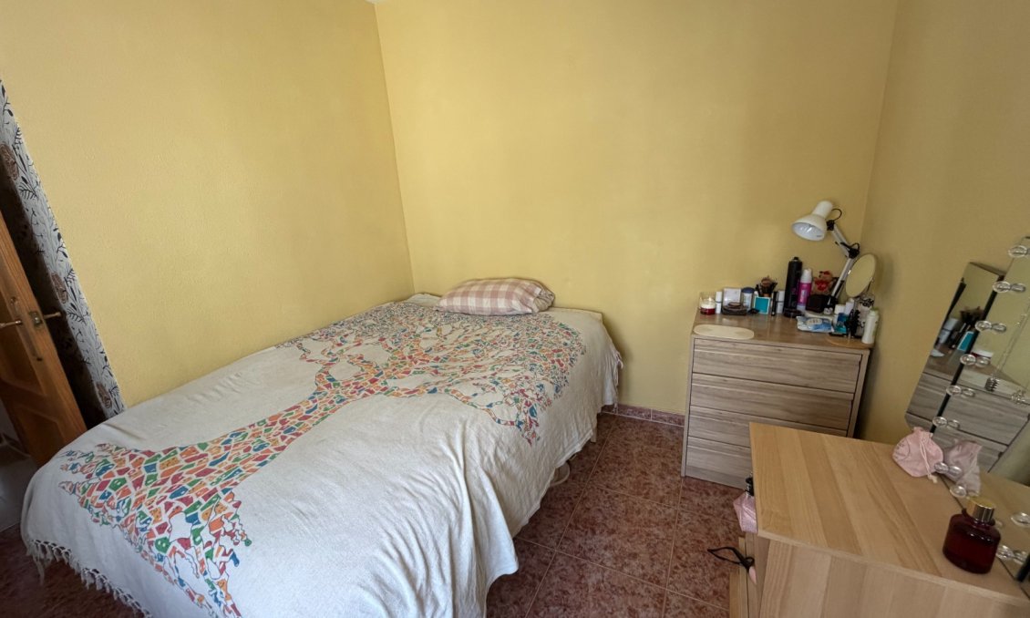 Segunda mano - Apartamento -
Orihuela - Inland