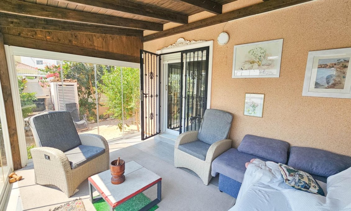 Használt Ingatlanok - Villa -
Orihuela Costa - Cabo Roig
