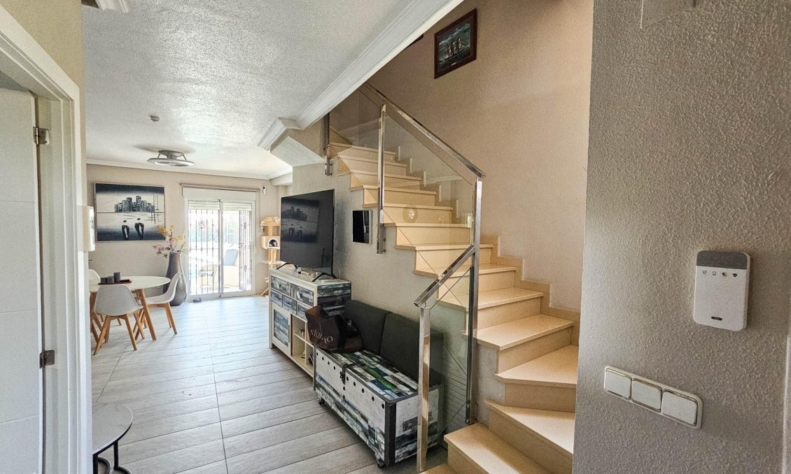 Használt Ingatlanok - Villa -
Orihuela Costa - Cabo Roig