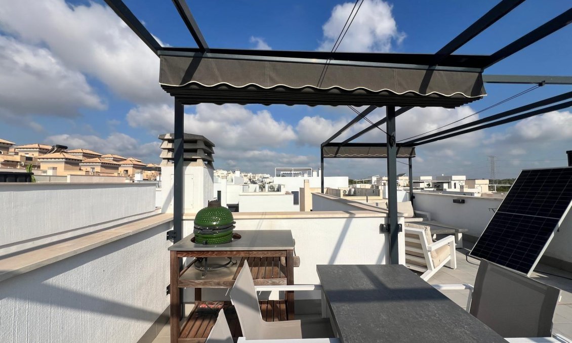 Resale - Villa -
Orihuela Costa - Villamartín-las Filipinas