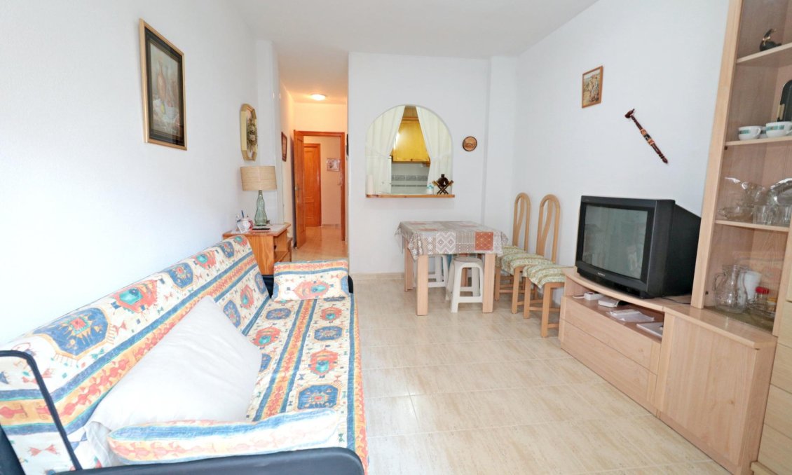 Resale - Apartment -
Torrevieja - Acequion