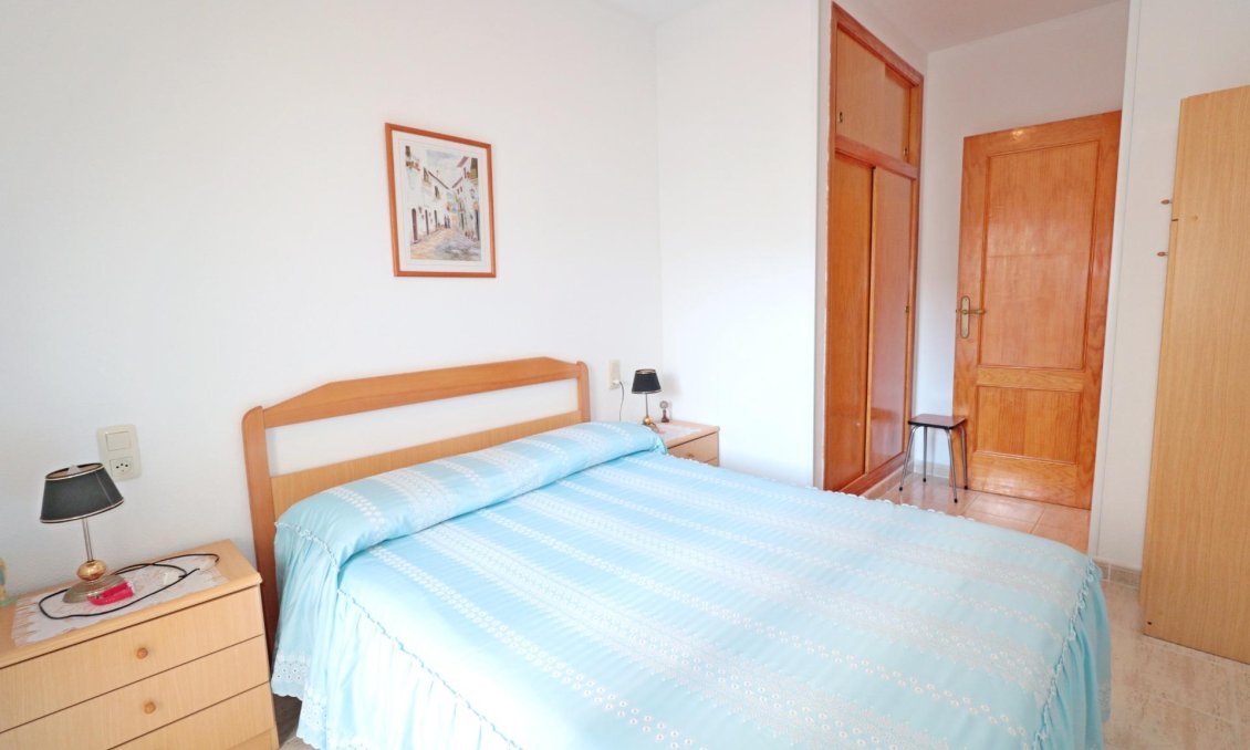 Resale - Apartment -
Torrevieja - Acequion