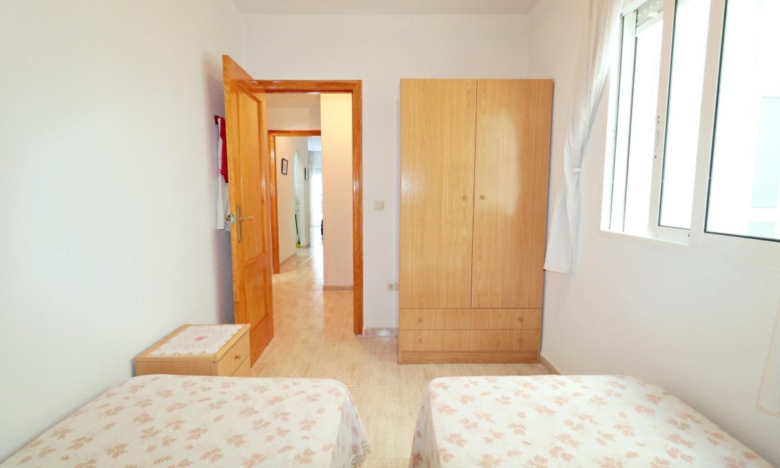 Resale - Apartment -
Torrevieja - Acequion