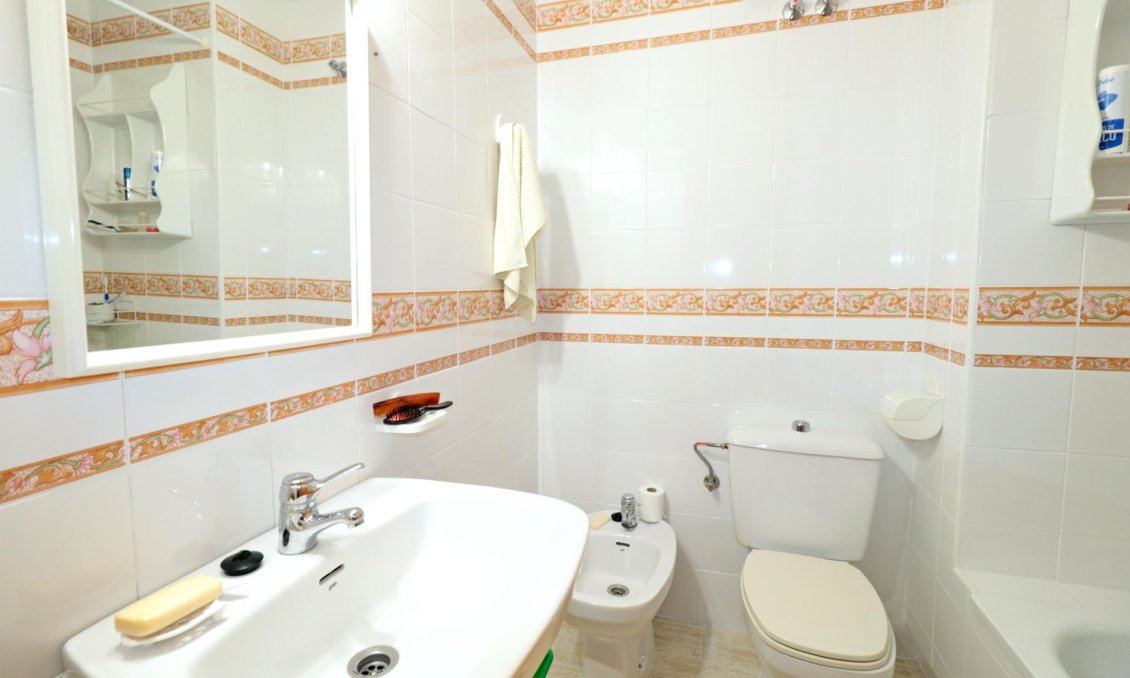 Resale - Apartment -
Torrevieja - Acequion