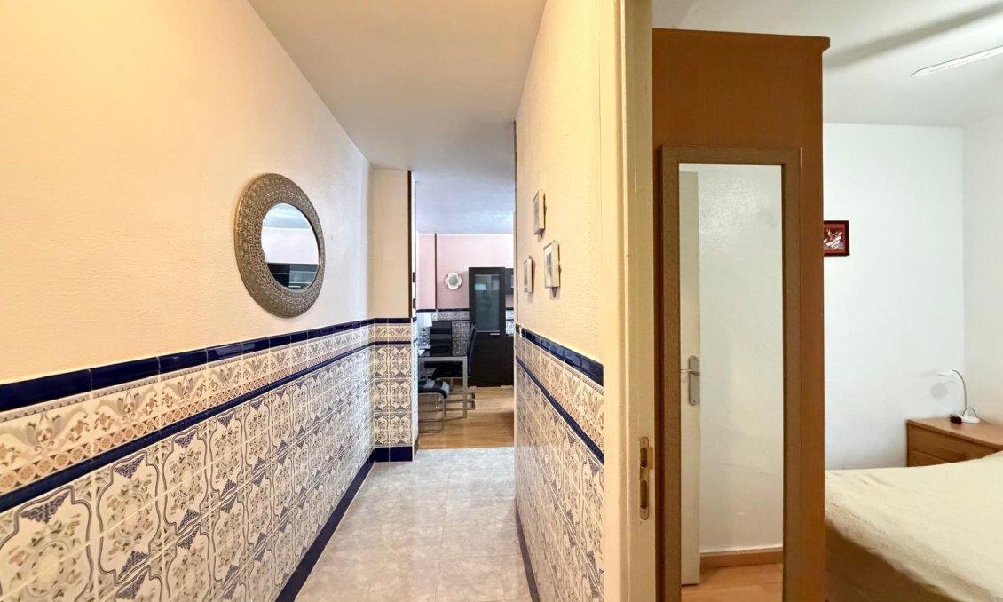 Használt Ingatlanok - Apartman -
Torrevieja - Playa del Cura
