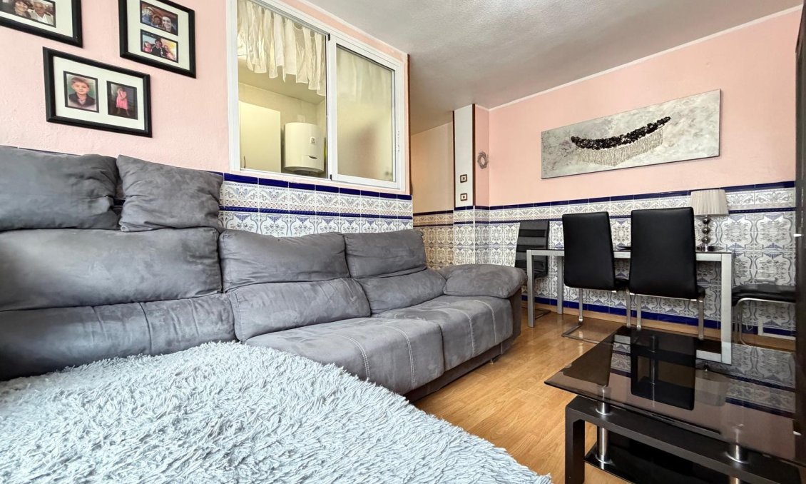 Használt Ingatlanok - Apartman -
Torrevieja - Playa del Cura