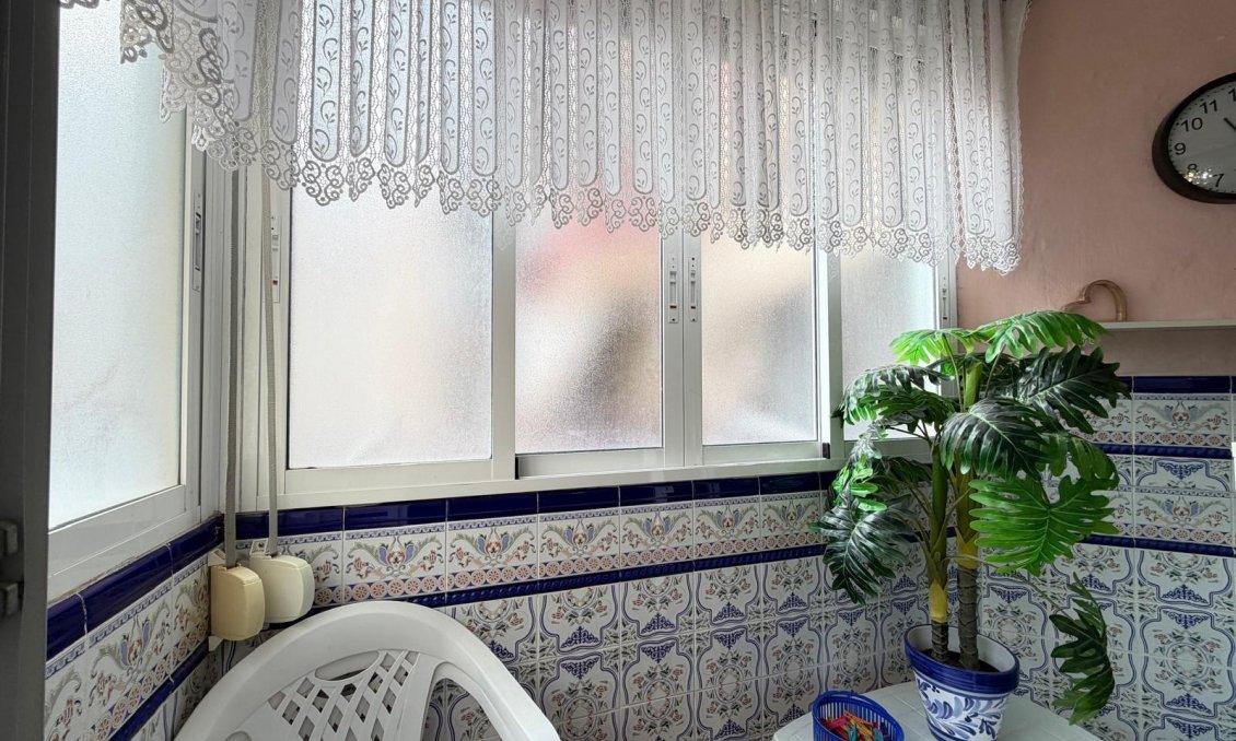 Használt Ingatlanok - Apartman -
Torrevieja - Playa del Cura