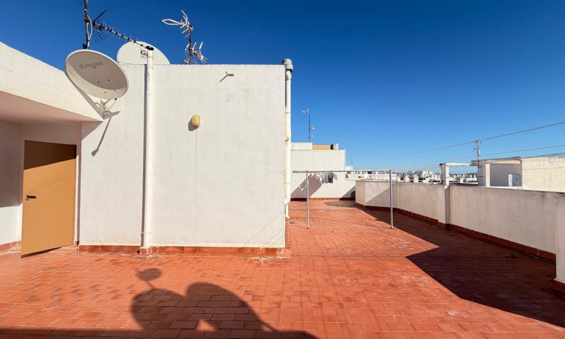 Használt Ingatlanok - Apartman -
Torrevieja - Playa del Cura