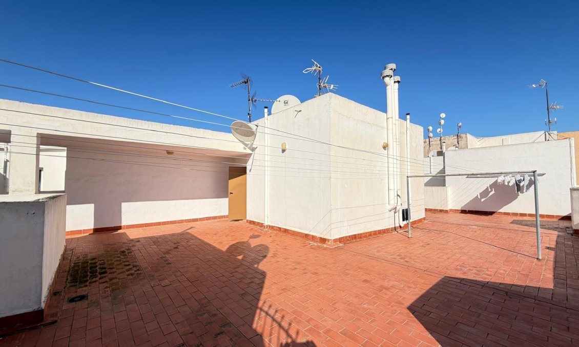 Használt Ingatlanok - Apartman -
Torrevieja - Playa del Cura