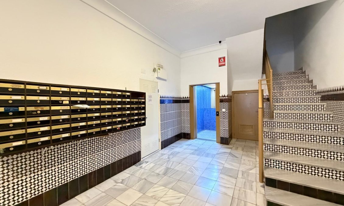 Használt Ingatlanok - Apartman -
Torrevieja - Playa del Cura