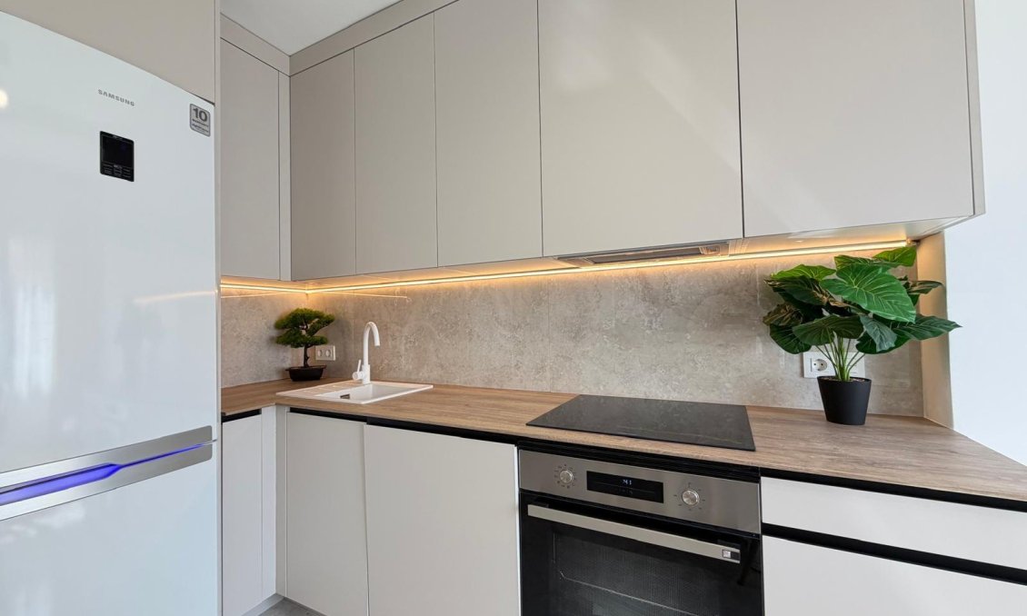 Resale - Penthouse -
Torrevieja - Playa del Cura