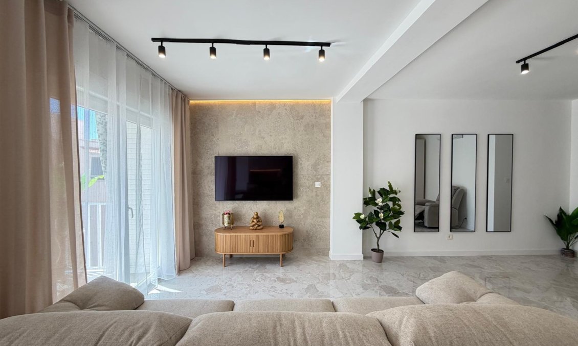 Resale - Penthouse -
Torrevieja - Playa del Cura