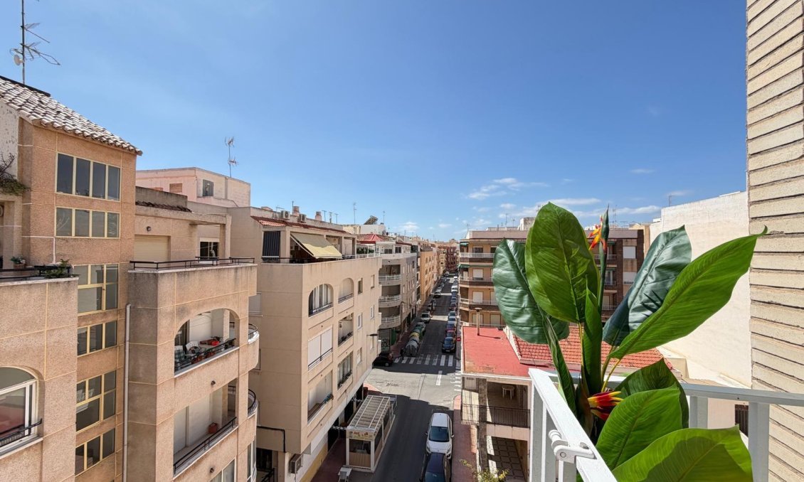 Resale - Penthouse -
Torrevieja - Playa del Cura