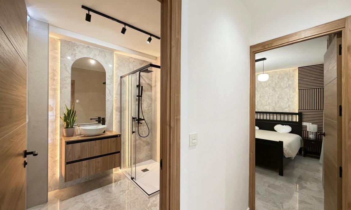 Resale - Penthouse -
Torrevieja - Playa del Cura