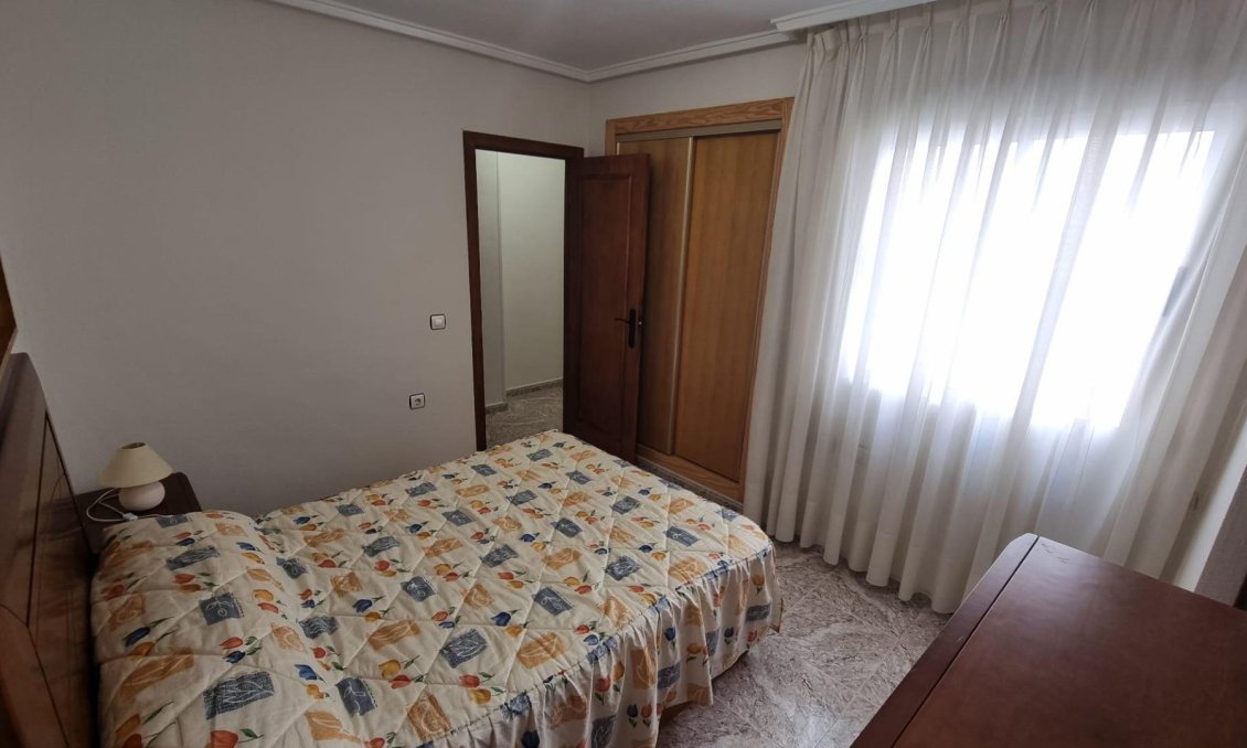 Resale - Apartment -
Torrevieja - Acequion