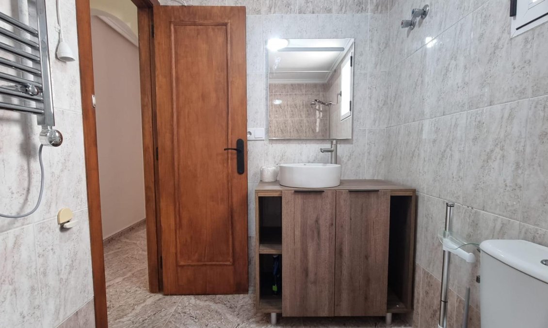 Resale - Apartment -
Torrevieja - Acequion