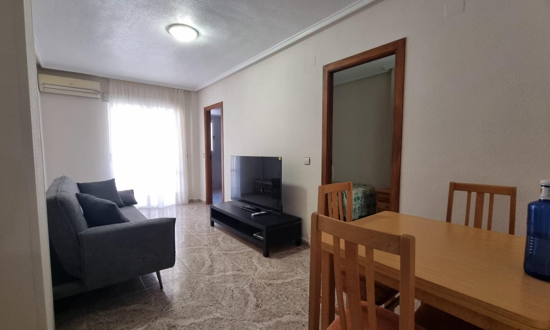 Resale - Apartment -
Torrevieja - Acequion