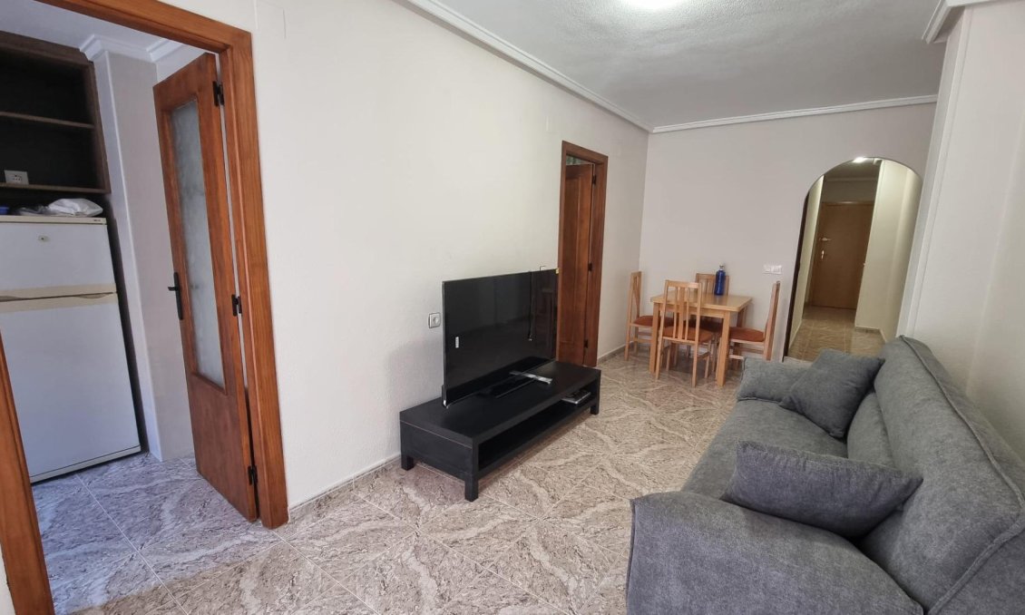 Resale - Apartment -
Torrevieja - Acequion