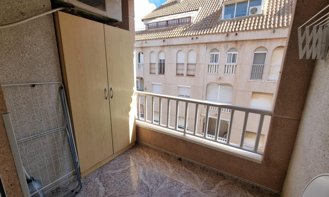 Resale - Apartment -
Torrevieja - Acequion