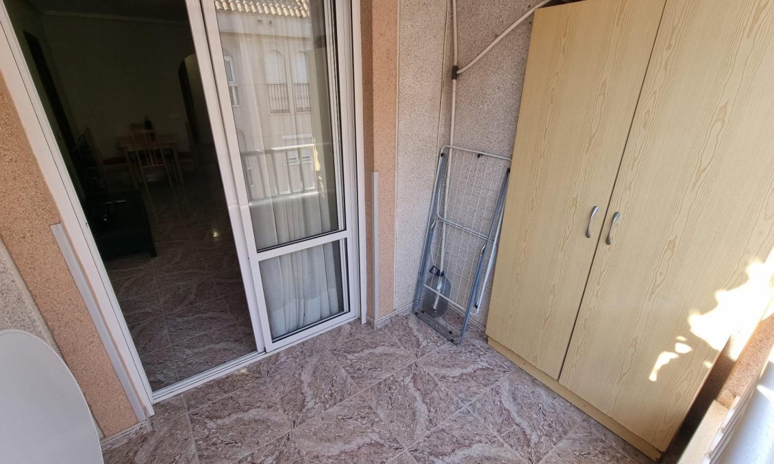 Resale - Apartment -
Torrevieja - Acequion