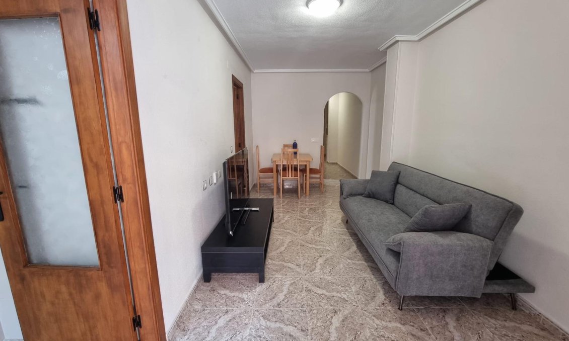 Resale - Apartment -
Torrevieja - Acequion