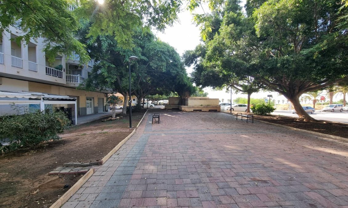 Resale - Apartment -
Torrevieja - Acequion