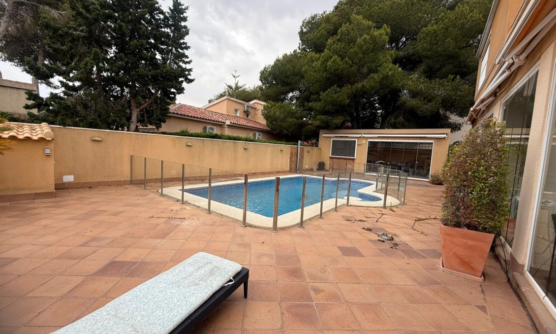 Resale - Townhouse -
Orihuela Costa - Altos De Campoamor